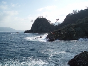 *白島東側のポイント、向こうの小高い山の向こうが「ごと」